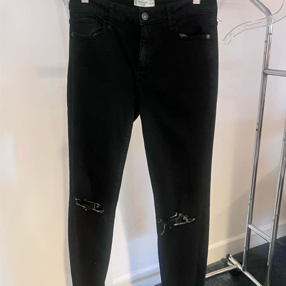 Abercrombie & Fitch Black Distressed Skinny Jeans